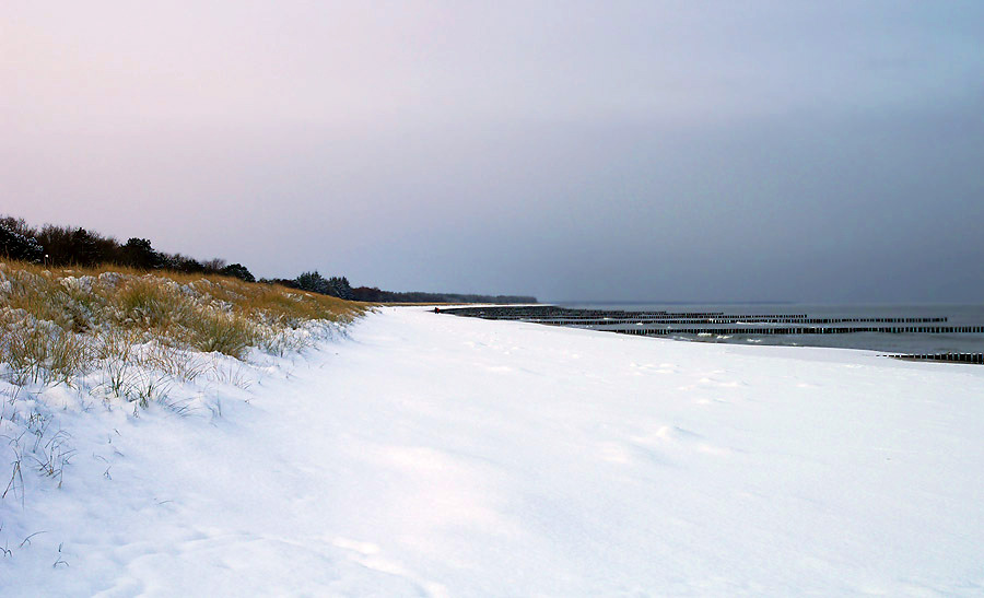 Der Strand von Zingst im Winter ist immer ein Erlebnis.